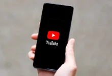 Smartphone screen showing a floating YouTube video window while the user browses other apps, illustrating picture-in-picture multitasking